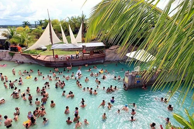 Nautico Flat Com Acesso Ao Clube Nautico Praia- Caldas Novas